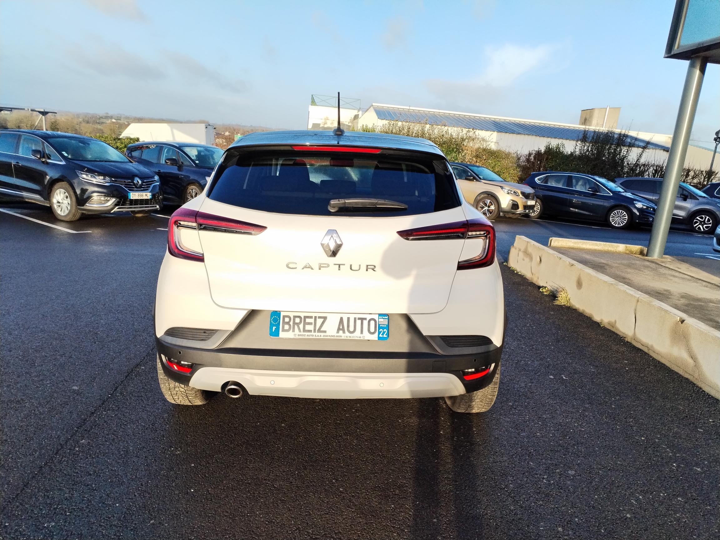 RENAULT  CAPTUR II